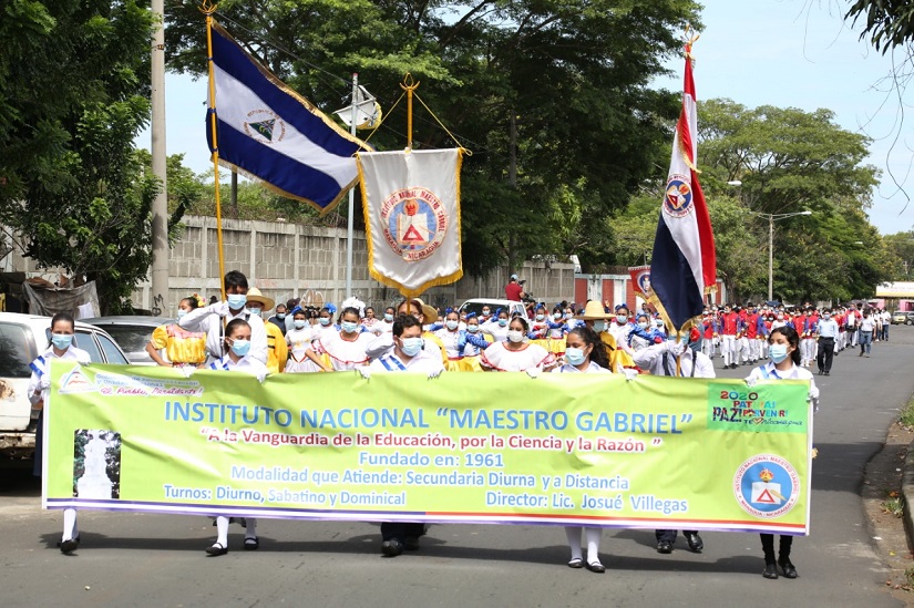 DESFILE2